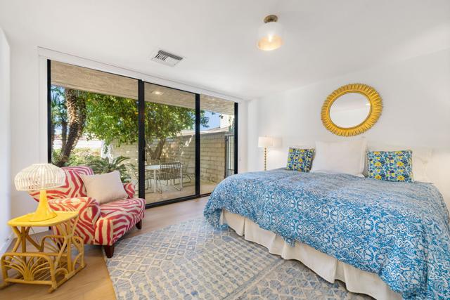 9 Rutgers Court, Rancho Mirage CA: https://media.crmls.org/mediaz/41e2e98d-34e2-4646-9f07-2414223f95f7.jpg