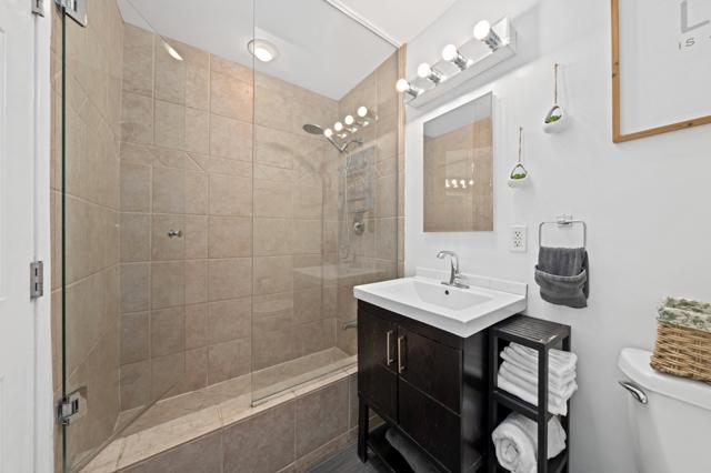515 N Calle Marcus, Palm Springs CA: https://media.crmls.org/mediaz/41e63a09-38c7-43c0-aa48-d765979f2778.jpg