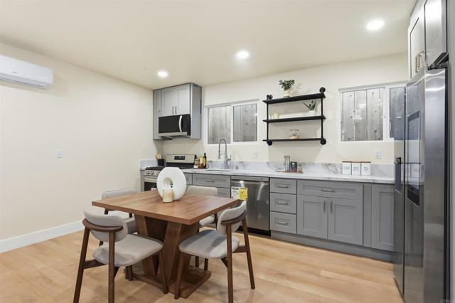 Detail Gallery Image 33 of 60 For 462 464 Emerson St, Chula Vista,  CA 91911 - – Beds | – Baths