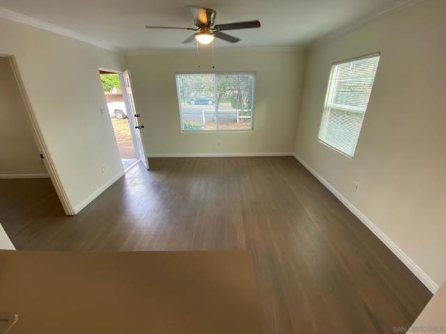 8975 Lamar St, Spring Valley CA: https://media.crmls.org/mediaz/41e7c0ec-085d-4ce4-b248-a082258118d6.jpg