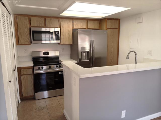 Detail Gallery Image 7 of 48 For 707 Eastshore Terrace #26,  Chula Vista,  CA 91913 - 2 Beds | 2 Baths
