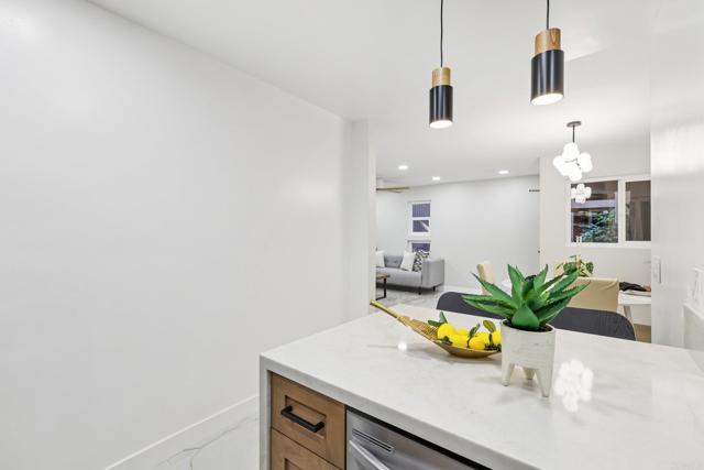 2600 Torrey Pines Road, La Jolla CA: https://media.crmls.org/mediaz/41e9ca50-3e9a-4603-92ec-9d1f1fd917dd.jpg