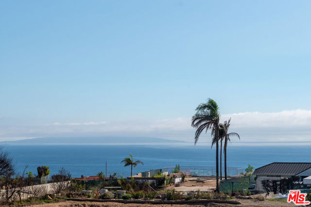 Drew Fenton | 18441 Kingsport Drive Malibu CA | MLS: 7461689 Drew Fenton | 18441 Kingsport Drive Malibu CA | MLS: 7461689