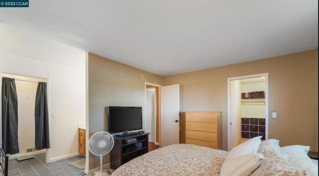 3804 Malibu, Pittsburg CA: https://media.crmls.org/mediaz/41ea0778-e645-473b-82cd-9812fbc037d2.jpg