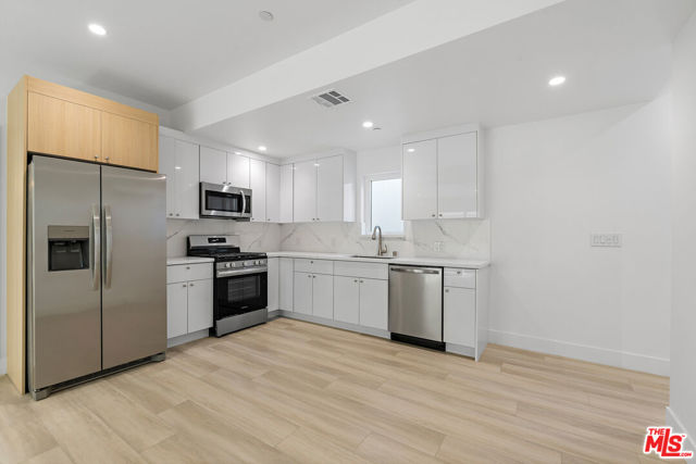 10957 Calvert, North Hollywood CA: https://media.crmls.org/mediaz/41ea45f1-c2bf-4e39-b98a-c33d316f2802.jpg
