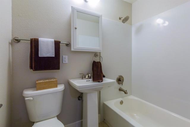 901 Bing Drive, Santa Clara CA: https://media.crmls.org/mediaz/41ead2de-c01f-432e-b097-32d969f07cb6.jpg