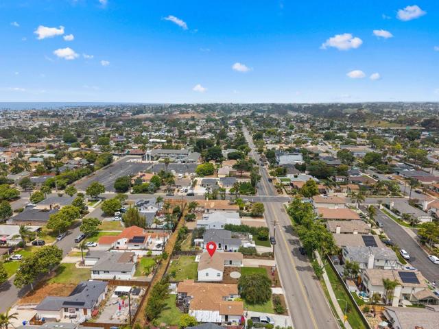 1713 Stewart Street, Oceanside CA: https://media.crmls.org/mediaz/41ed5fd0-5114-481f-823f-46ec5fc30703.jpg