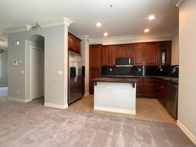 2668 Escala Circle, San Diego CA: https://media.crmls.org/mediaz/41ed69a0-5abb-437b-93a4-8028391456ff.jpg