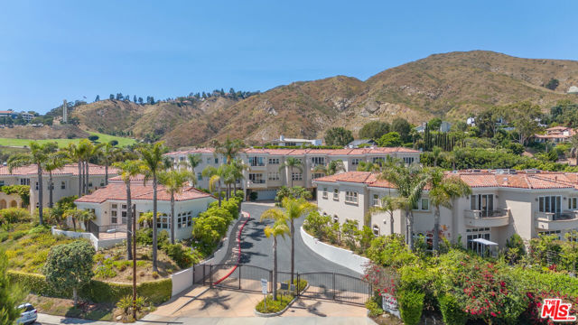 Drew Fenton | 23963 De Ville Way Malibu CA | MLS: 7406823