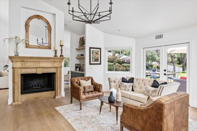 Detail Gallery Image 11 of 34 For 668 Matagual, Vista,  CA 92081 - 4 Beds | 3 Baths