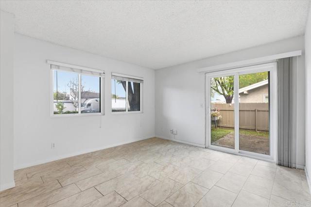 Detail Gallery Image 7 of 23 For 931 Jamacha Rd a,  San Diego,  CA 92019 - 2 Beds | 1 Baths