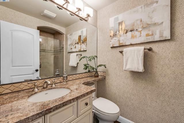 204 Franciscan Dr, Danville CA: https://media.crmls.org/mediaz/41eeae96-2175-405b-9983-07fa892332cc.jpg