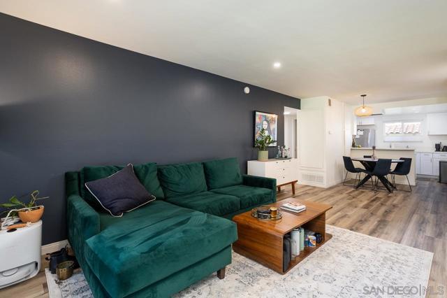 6059 Rancho Mission Rd, San Diego CA: https://media.crmls.org/mediaz/41f0bbe8-83d9-4918-aad6-4264e2a01b34.jpg