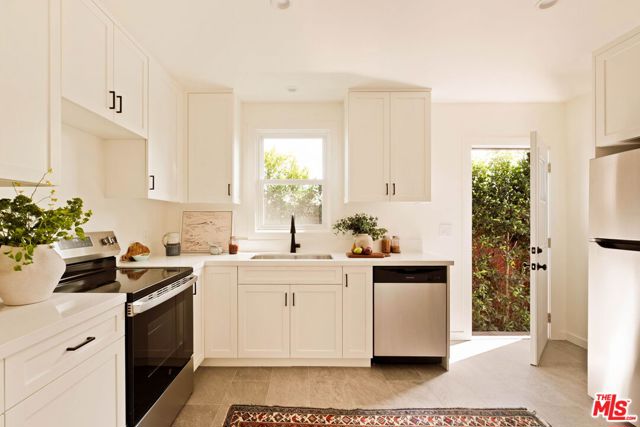 1538 16th Street photo 6