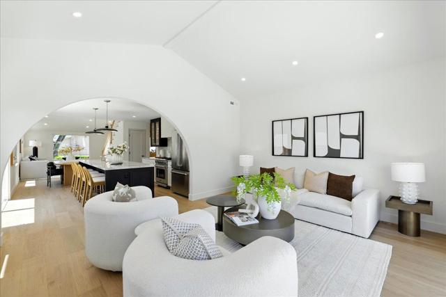 2286 Weston Drive, San Jose CA: https://media.crmls.org/mediaz/41f462eb-b347-4aec-9218-4b424fb9c7e9.jpg