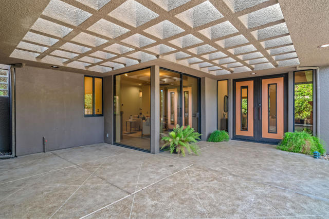 79200 Jack Rabbit Trail, La Quinta CA: https://media.crmls.org/mediaz/41f573a8-0035-4b17-a65b-563c1cc645d2.jpg