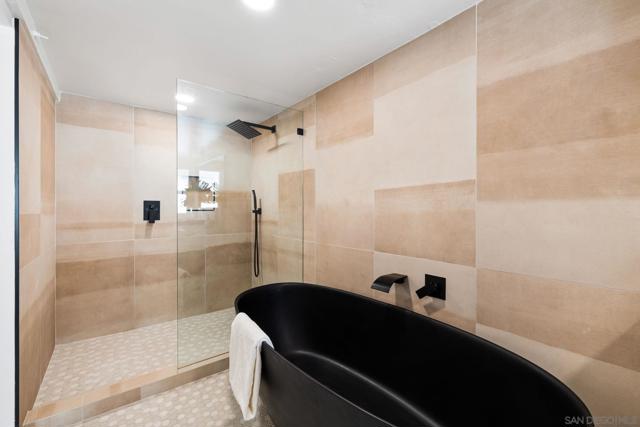 252 E Ocotillo Ave., Palm Springs CA: https://media.crmls.org/mediaz/41f58b6f-eb62-443d-ab5f-e1ba201da195.jpg