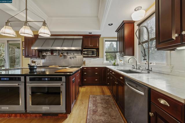 11417 Red Dog Rd, Nevada City CA: https://media.crmls.org/mediaz/41f58fd5-c61e-4cfd-ac79-31f4926e4720.jpg