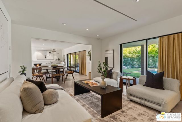 599 N Tercero Circle, Palm Springs, CA 92262