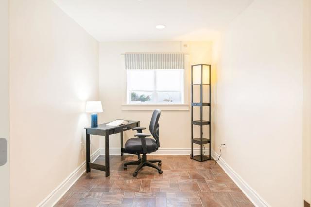 1207 Danmann Avenue, Pacifica CA: https://media.crmls.org/mediaz/41f7f538-71f3-4469-a87d-fa282d665522.jpg