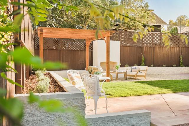 3951 Atascadero Drive, San Diego CA: https://media.crmls.org/mediaz/41f80e19-3039-418a-804d-24ef20ee7936.jpg