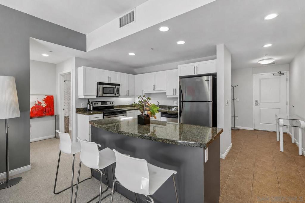 206 Park Blvd - photo 18