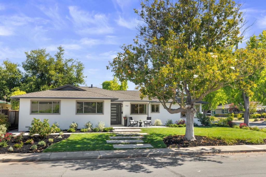 1961 Fordham Way