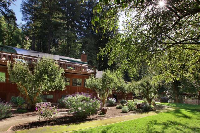 16770 Redwood Lodge Road, Los Gatos CA: https://media.crmls.org/mediaz/41fa9331-55e7-4353-98da-258d42245b8e.jpg