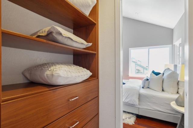 704 Prescott Lane, Foster City CA: https://media.crmls.org/mediaz/41fbbf05-7ea7-491d-b06d-9bfd78c5cc61.jpg