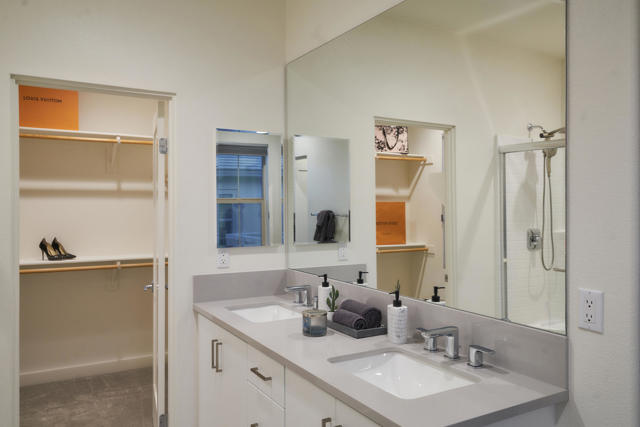 36016 Franklin Drive, Palm Desert CA: https://media.crmls.org/mediaz/41fbd298-a97a-4f7e-bce8-5746daf761f9.jpg