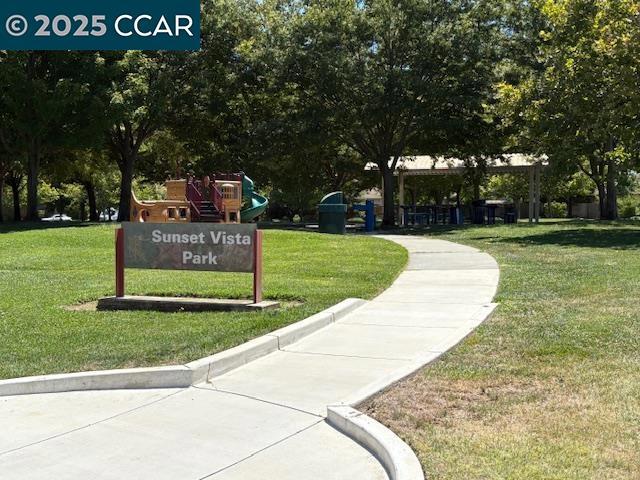 3424 Molokai Rd, West Sacramento CA: https://media.crmls.org/mediaz/41fc6476-9cb0-43a8-95fa-7d08e6208473.jpg
