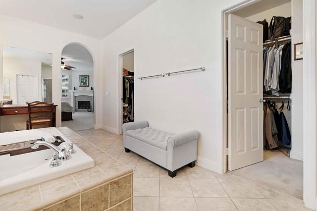 Image 14 of 28 For 1327 Silver Hawk Way