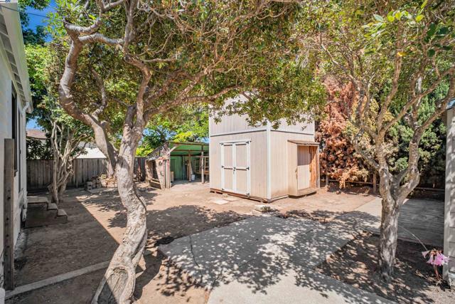 3780 Somerset Ave, Castro Valley CA: https://media.crmls.org/mediaz/41fc8de3-e675-475f-848b-d18eface9390.jpg