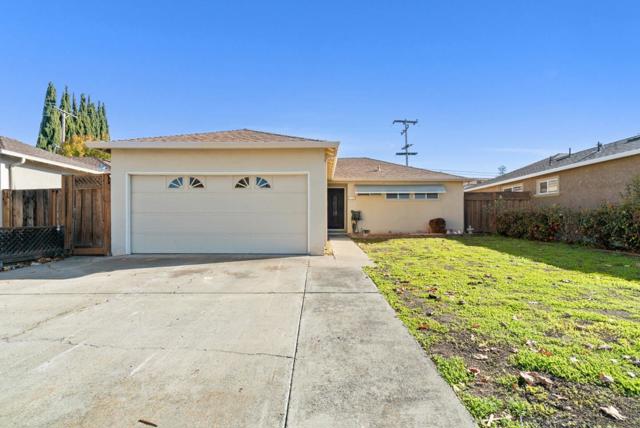 1725 Townsend Avenue, Santa Clara CA: https://media.crmls.org/mediaz/41fcc0d7-1d09-4f70-beae-f94d6c001427.jpg
