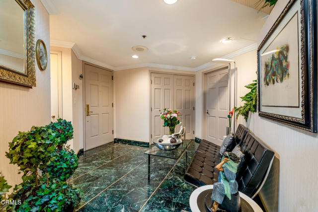 Detail Gallery Image 11 of 33 For 10724 Wilshire Bld #607,  Los Angeles,  CA 90024 - 3 Beds | 4 Baths