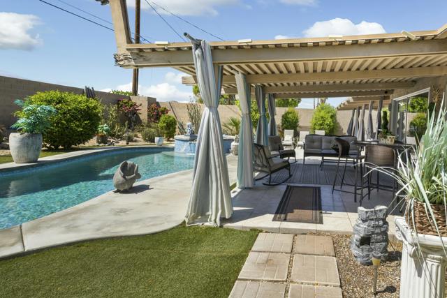 37369 Bankside Drive, Cathedral City CA: https://media.crmls.org/mediaz/41fe3174-ee48-4421-9550-d9cefe4cc5a8.jpg