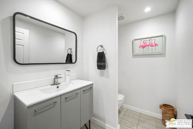 39141 Sweetwater Drive, Palm Desert CA: https://media.crmls.org/mediaz/42004846-e95a-4c6e-acd6-3d7d1f674a19.jpg