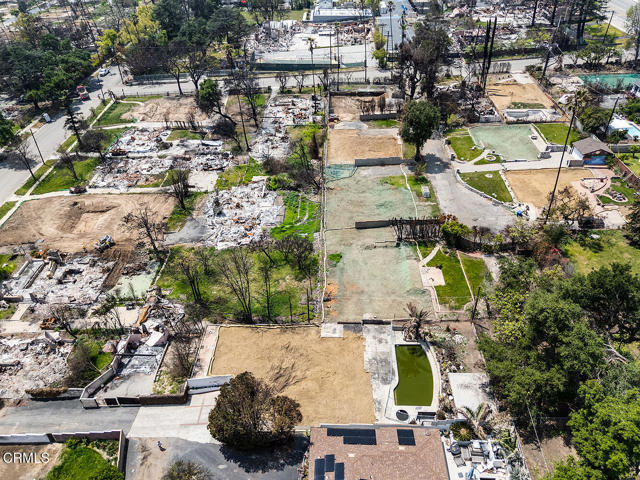 1137 E Mariposa St, Altadena CA: https://media.crmls.org/mediaz/42009099-ef51-4851-9b35-2203d8e6ff9f.jpg
