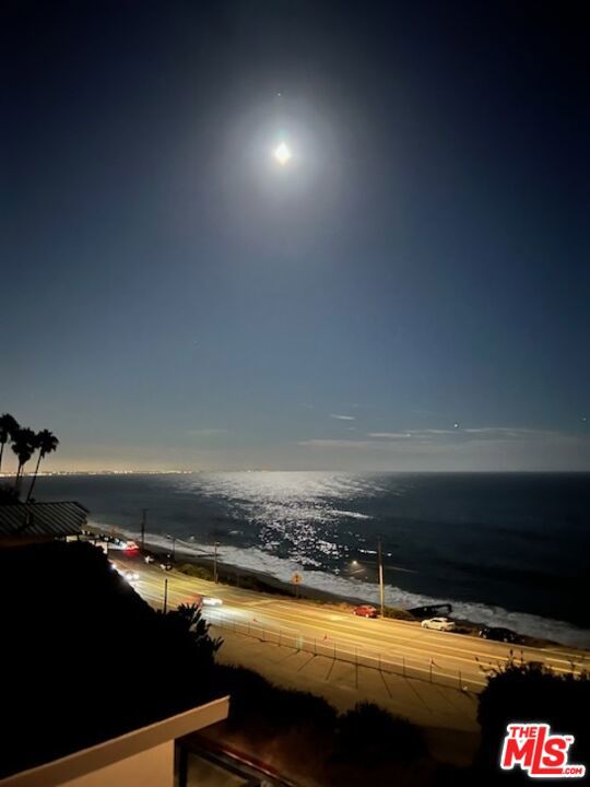 Drew Fenton | 17840 Porto Marina Way Pacific Palisades CA | MLS: 7415879