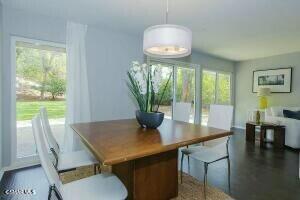 5500 Blanco Avenue, Woodland Hills CA: https://media.crmls.org/mediaz/4202ab3c-0fbf-4579-a259-c6ad7c5e122a.jpg