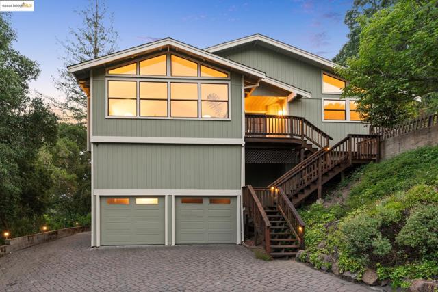 151 La Espiral, Orinda CA: https://media.crmls.org/mediaz/42039635-1c64-4471-93cf-347bd4cdf4c0.jpg