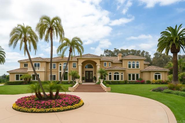 13645 Paseo De La Huerta, Poway CA: https://media.crmls.org/mediaz/42047264-6602-474e-8d48-077d9a3718af.jpg