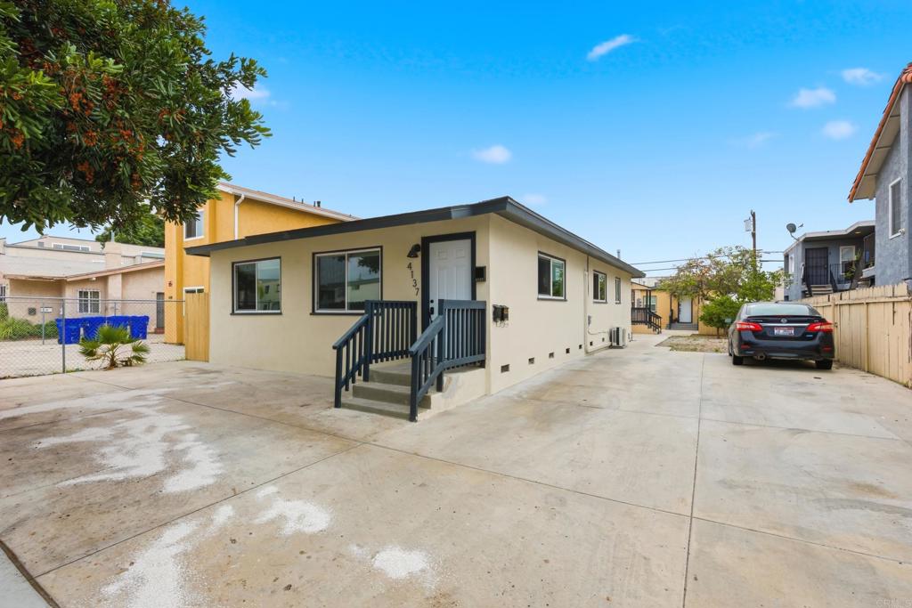 4133 Van Dyke Avenue - photo 2
