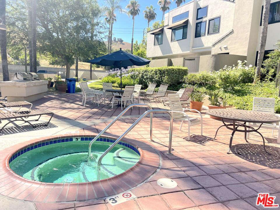 MLS #25563443 img 20