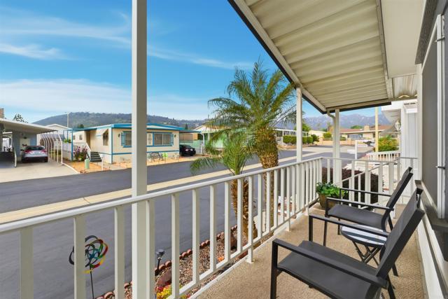 Detail Gallery Image 3 of 59 For 1401 El Norte #64 Pkwy Spc 64,  San Marcos,  CA 92069 - 2 Beds | 2 Baths