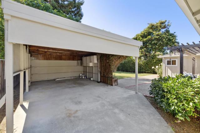 1050 Boranda Avenue, Mountain View CA: https://media.crmls.org/mediaz/42060cc0-3bd1-48f6-be76-e4480fe632dd.jpg