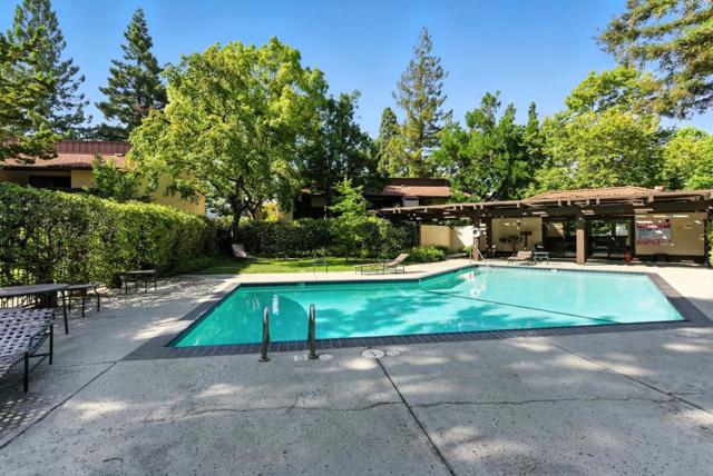 1001 E Evelyn Terrace, Sunnyvale CA: https://media.crmls.org/mediaz/420695bb-06c5-45aa-ae0a-2c3e9ce38697.jpg