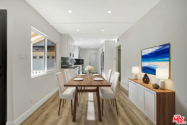 23153 Gonzales Drive, Woodland Hills CA: https://media.crmls.org/mediaz/42074b91-9b02-480b-8e7a-b490d9fdd552.jpg