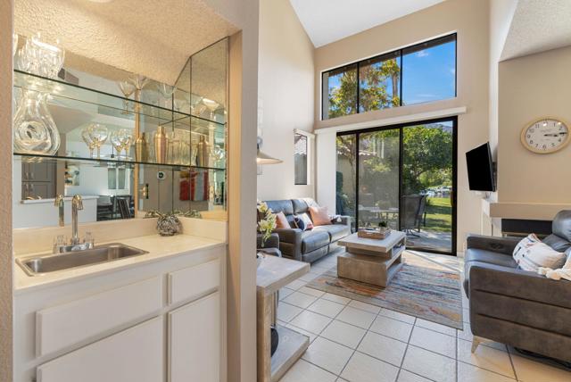 79822 Olympia Fields, La Quinta CA: https://media.crmls.org/mediaz/42078357-6d34-42c5-8315-609fb343f07e.jpg