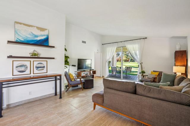 73440 Dalea Lane, Palm Desert CA: https://media.crmls.org/mediaz/4207d63c-f978-42b0-b988-00c4b6cfe90a.jpg